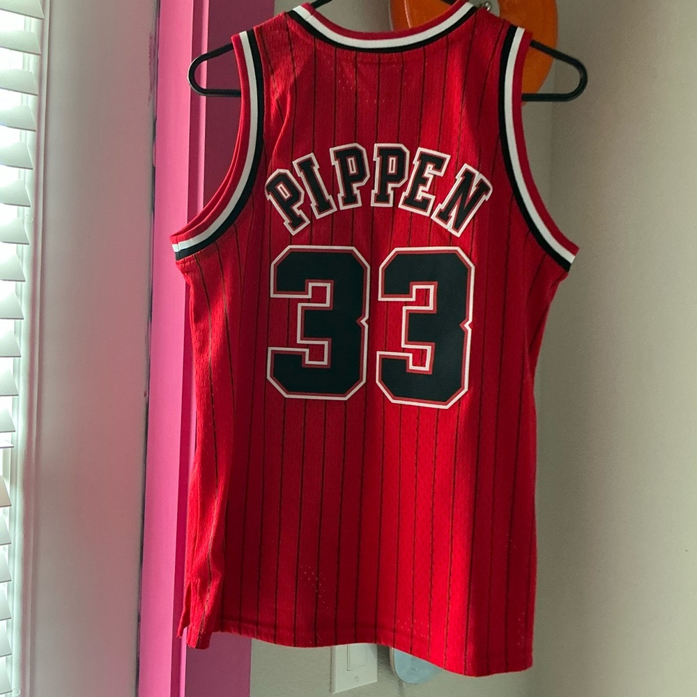 Red Pippen 33 Basketball Jersey